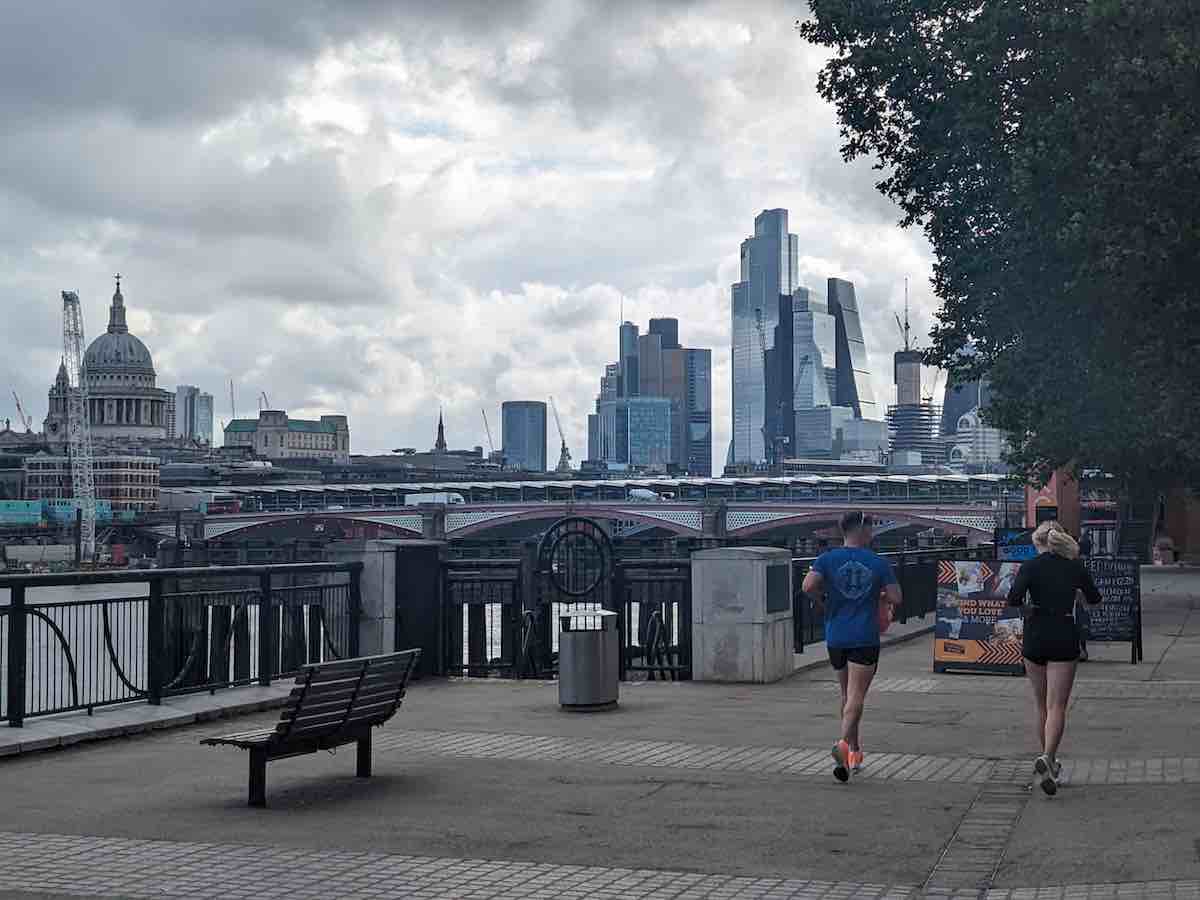 Running companion along London's Southbank